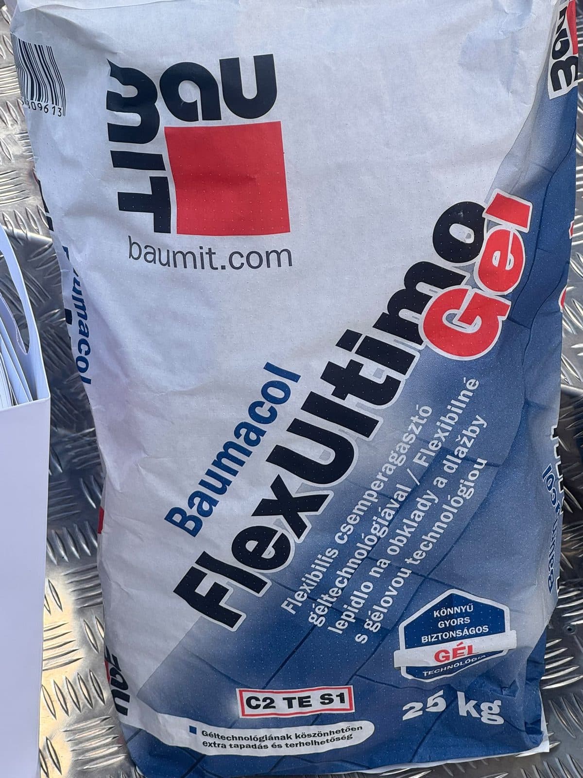 Baumacol FlexUltimo Gel 25 kg-os zsák közelről
